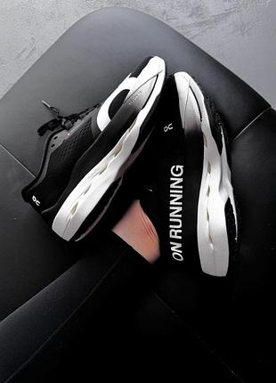Кроссовки женские on cloudboom max white/black 5