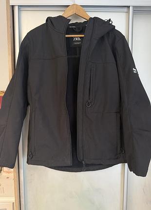 Куртка чоловіча , на ілісі , розмір м , фірма zara