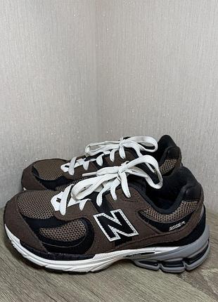 Кроссовки new balance 2002r