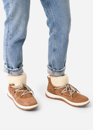 Женские ботинки ugg на шнурках из натуральной замши