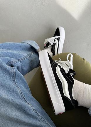 Кеди жіночі vans knu skool platform black/white 3