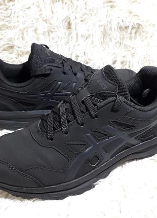 Оригінальні кросівочки asics, 38 розмір