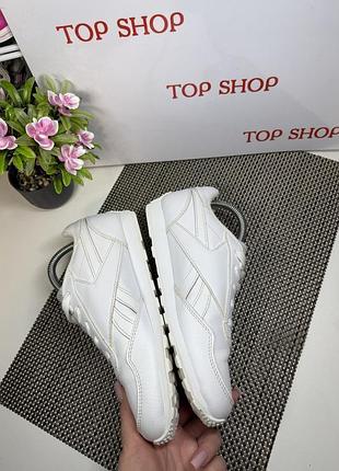 Оригінальні кросівки reebok 6