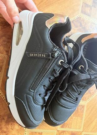 Кросівки skechers