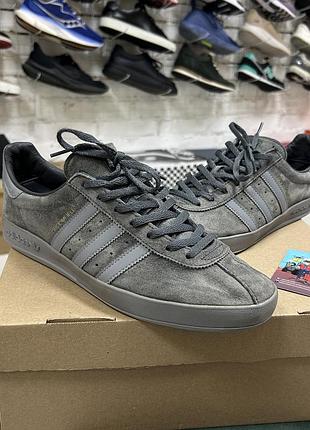 Чоловічі кросівки adidas broomfield spezial сірі оригінал замш класичні кеди повсякденні ретро стиль бу 43 р шкіряні всесезонні преміальні осінні