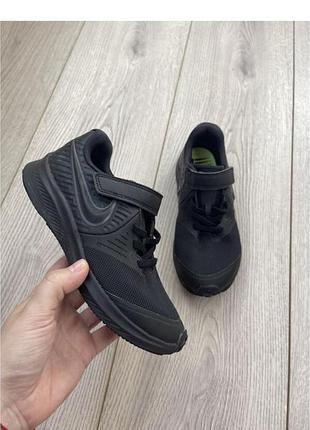 Кросівки nike