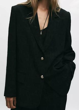 Чорний жакет з фактурним візерунком розмір ххл zara