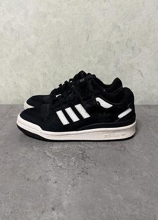 Кросівки adidas 2