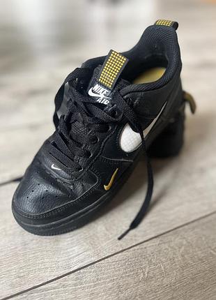 Nike air force 1 lv8 gs 38 24см