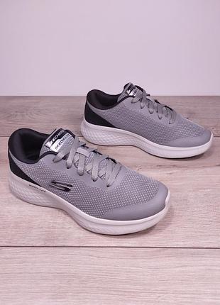 Кроссовки skechers 39р