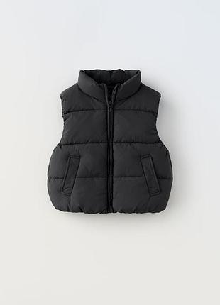 Жилетка zara безрукавка 98см