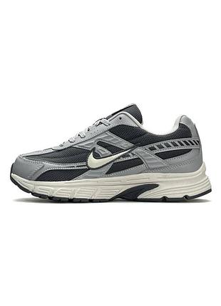 Nike initiator gtx light grey beige 2