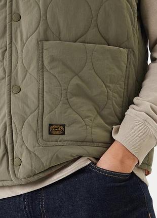 Мужской зелёный прямой жилет jack & jones 4