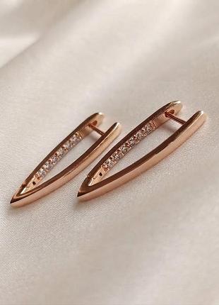 Серьги-конго "стрелы" из медицинского золота xuping