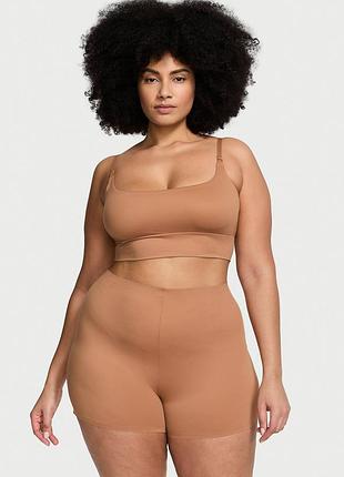 Инновационные велосипедные шортики bodywear feather soft от victoria's secret
