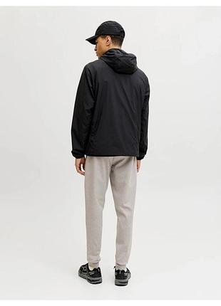 Мужская чёрная прямая куртка jack & jones 2
