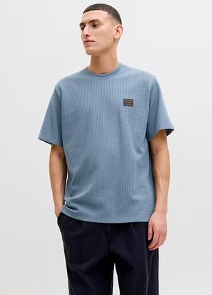 Мужская белая прямая футболка jack & jones blue mirage, s