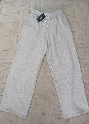 Новые спортивные штаны cropp skater (оверсайз / широкие), размер s
