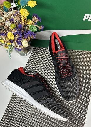 Оригинальные кроссовки adidas