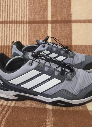 Мужские кроссовки adidas terrex gore-tex