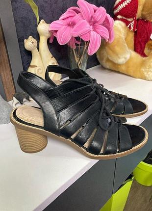 Комфортні шкіряні 🌸босоніжки р 41/ 27 см clarks кларкс