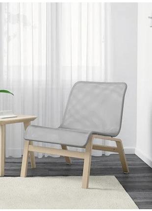Крісло сіре на деревʼяному каркасі ikea 4