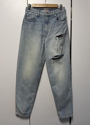 Levi’s джинси з рваностями, розмір м