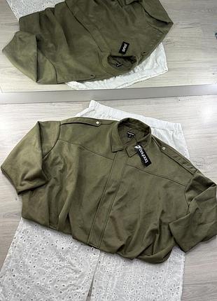 Крута куртка boohoo