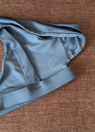 Спортивний топ nike 4