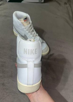 Кросівки nike 4