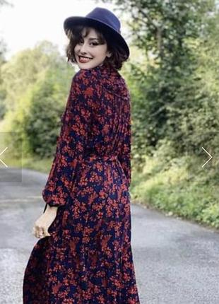 Красиве з пояском і воланом низом плаття 👗