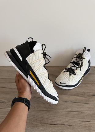 Кросівки баскетбольні nike lebron 18 оригінал