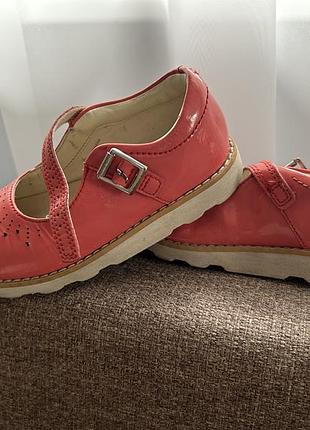 Туфлі від clarks 3