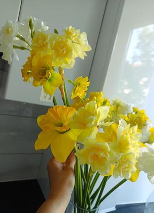 Штучні нарциси, штучні квіти