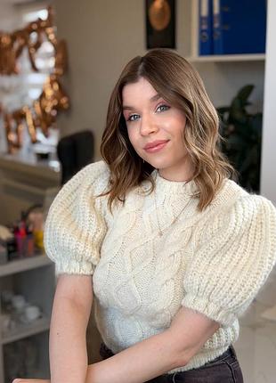 Кофточка zara с рукавами воланами + в подарок очки или бижутерия на ваш выбор.