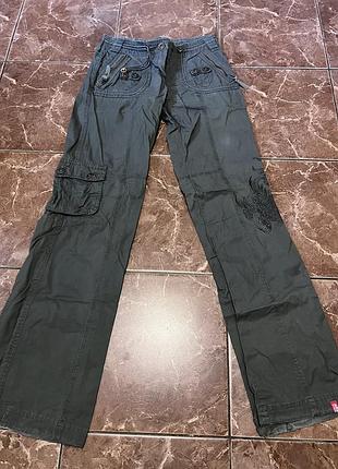 Штани жіночі