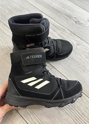 Черевики adidas terrex 32 розмір осінь- зима