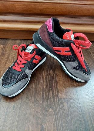 Преміальні hogan rebel 37,5