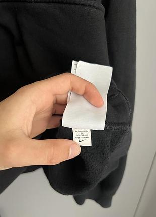 Кофта чорна nike 6