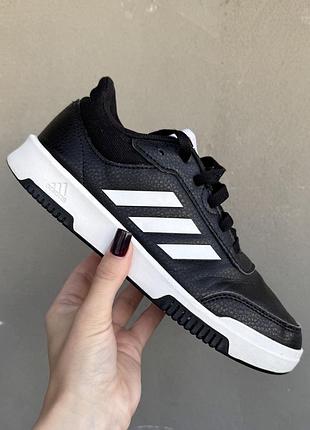Кросівки adidas дитячі чорні, розмір 36 (23 см)