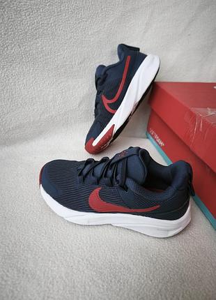 М'які зручні кросівки nike р. 28,5 устілка 18,5 см