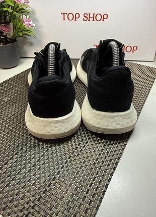 Оригінальні кросівки adidas boost 5