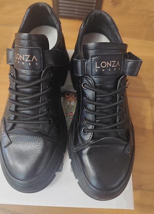Кроссовки кожаные р. 40 lonza 4