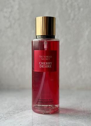 Парфумований спрей / міст cherry desire body mist victoria’s secret