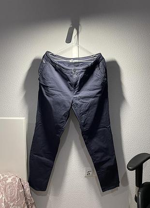 Темні жіночі штани esprit