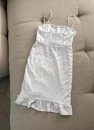 Біла сукня прошва bershka 8