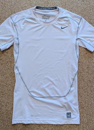 Компрессионная футболка nike pro combat