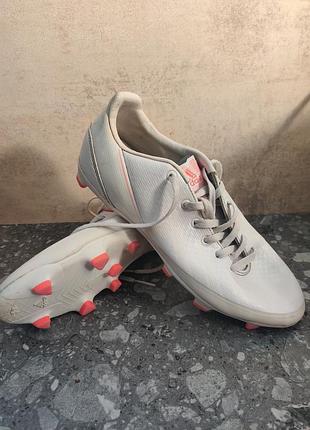 Бутсы футбольные adidas f30

размер 40 (25 см)