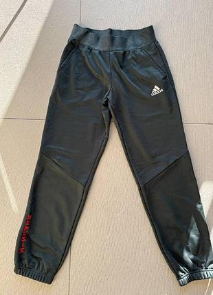 Спортивные штаны adidas детские, рост 140 см