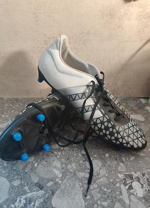 Бутсы футбольные adidas ace 15.3 sg

размер 47.5 (30 см)